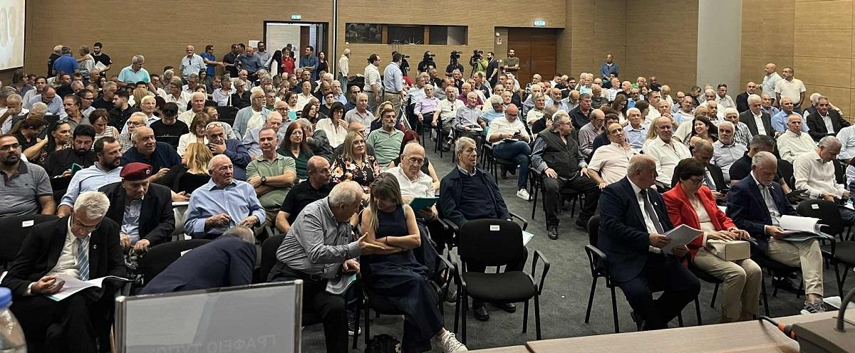 Έκλεισε προς το παρόν το κεφάλαιο των αποστασιοποιημένων στην ΕΔΕΚ-Με θέσεις έκαναν πρεμιέρα Βουλευτικών