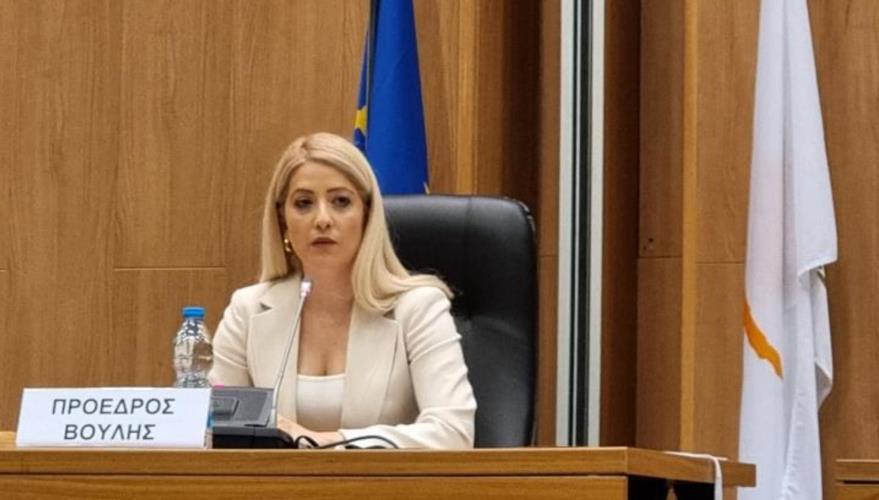 Κοινή βούληση ενίσχυσης διμερούς συνεργασίας εξέφρασαν Πρόεδρος της Βουλής και Ιάπωνας Πρέσβης