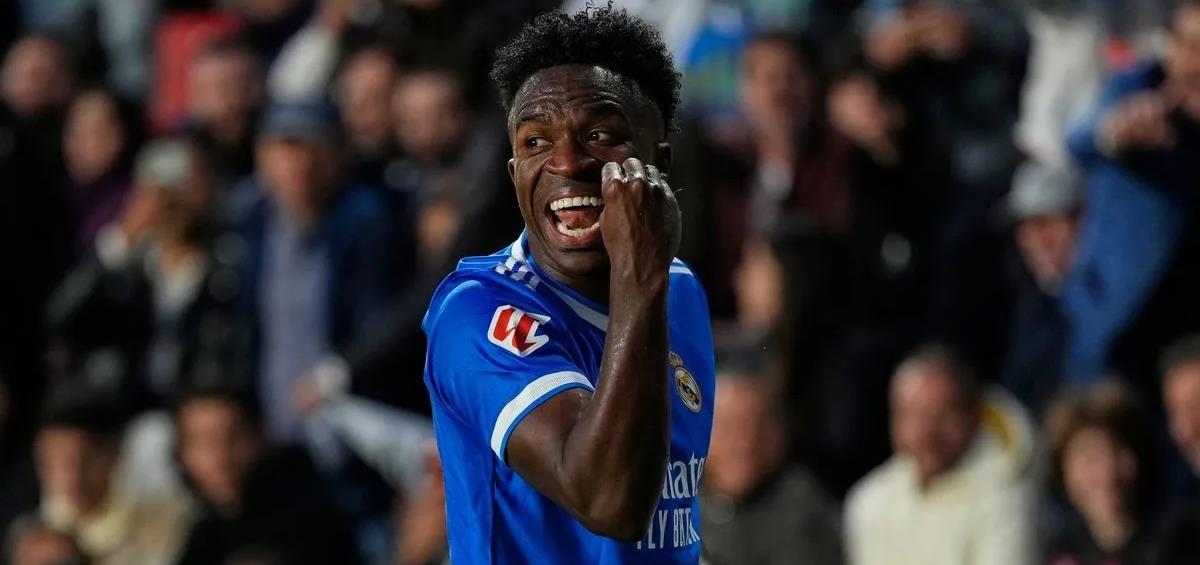 5320929846388887 cats