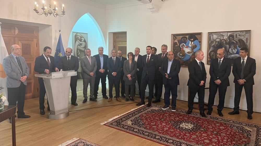 5322761350934764 ΠΡΟΕΔΡΟΣ-ΑΤΑ