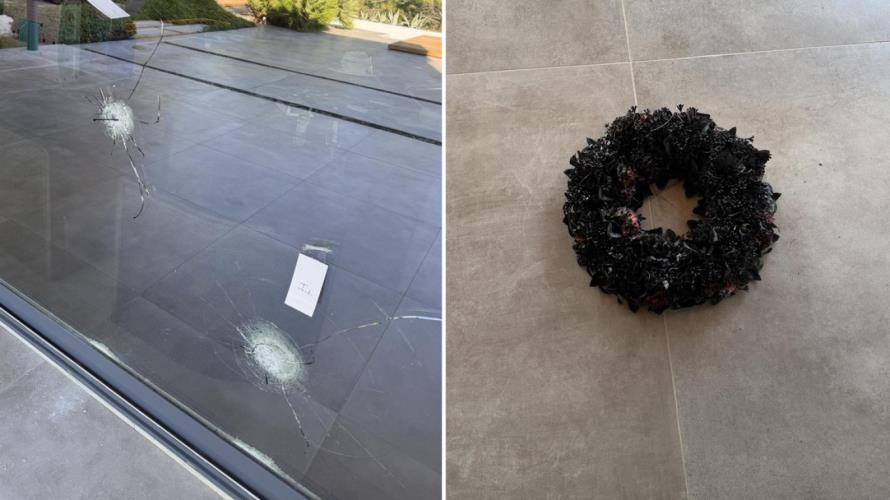 Πυροβόλησαν 14 φορές μεζονέτα επιχειρηματία στη Ρόδο, άφησαν μαύρο στεφάνι στην είσοδο