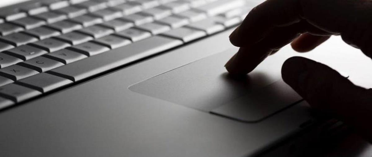 Χειροπέδες σε 43χρονο που έστειλε μέσω πλατφόρμας αρχεία με σεξουαλική κακοποίηση παιδιού