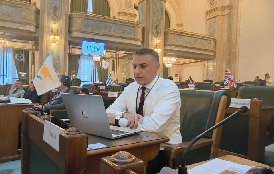 Πραγματιστικό ΜΟΕ το άνοιγμα των τουρκικών λιμανιών-αεροδρομίων