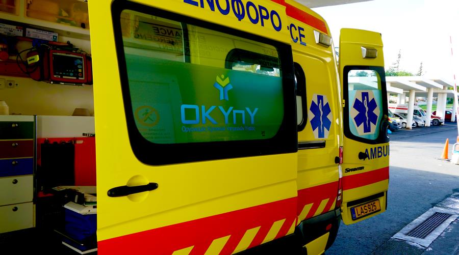 Στο νοσοκομείο μοτοσικλετιστής μετά από οδική σύγκρουση στο Στρόβολο