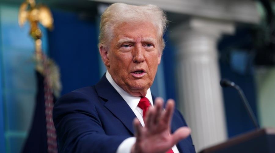 5327979267748017 trump 1  4 