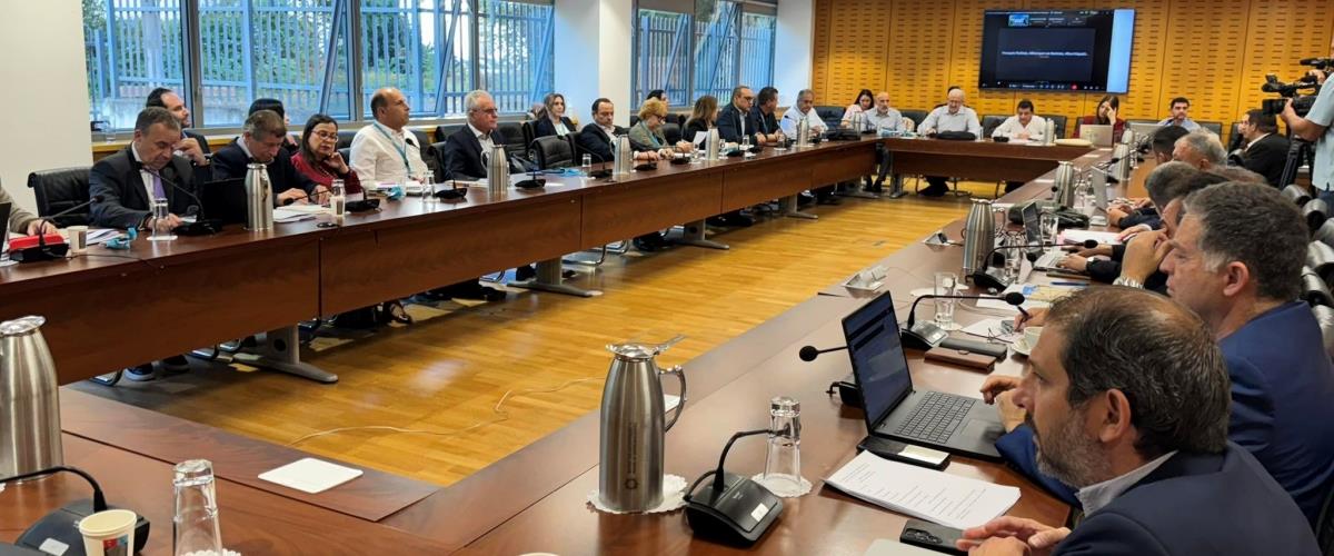 Σαφάρι επαφών για την Επ. Παιδείας για το σχέδιο αξιολόγησης εκπαιδευτικών-Στην Ολομέλεια μέσα Δεκεμβρίου