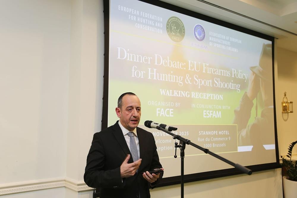 Στο πλευρό των Ευρωπαίων κυνηγών ο Γεάδη-Με μακρά παράδοση η Κύπρος