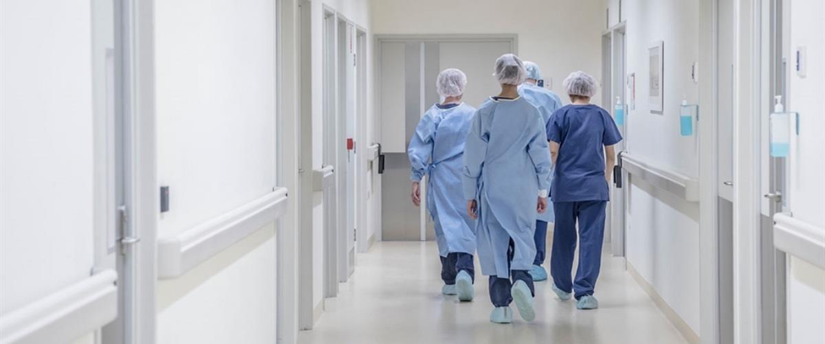 Ξανά στο ρινγκ για τις Πανεπιστημιακές Κλινικές-Οι διαφωνίες στα σημεία και η αβεβαιότητα για το νομοσχέδιο