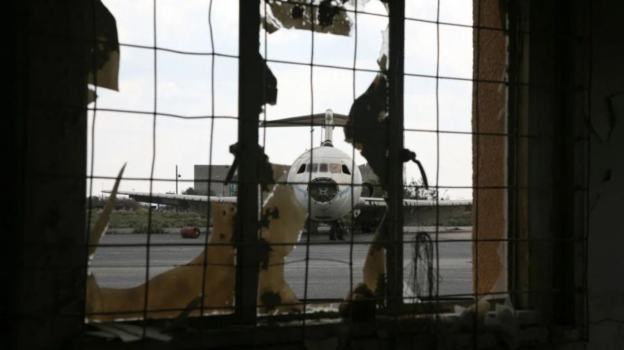 Το ρολόι του αεροδρομίου Λευκωσίας σταματημένο στο 1974-Απόκοσμες εικόνες πενήντα ένα χρόνια μετά (pics)