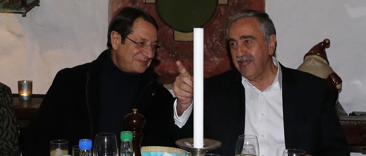 ΔΕΙΠΝΟ ΗΓΕΤΩΝ ΣΤΟ ΜΟΝΤΡΕ