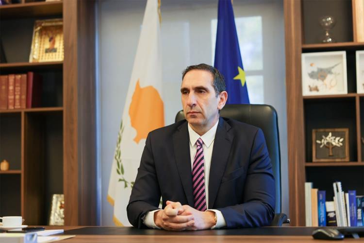 Υπουργός εσωτερικών- Σταθερή και σθεναρή η υποστήριξη Κύπρου προς Ουκρανία