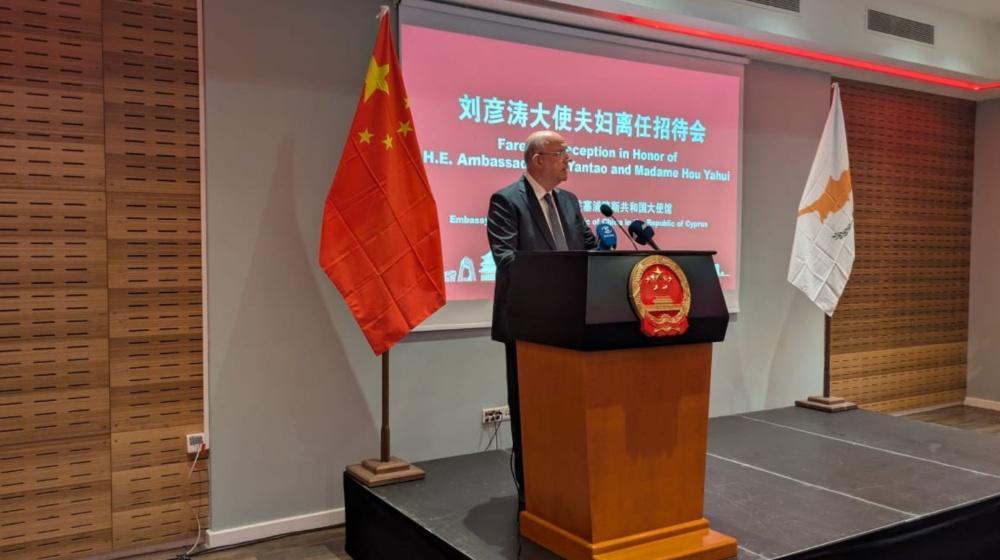 5334623993176219 Makis Keravnos China event (1)