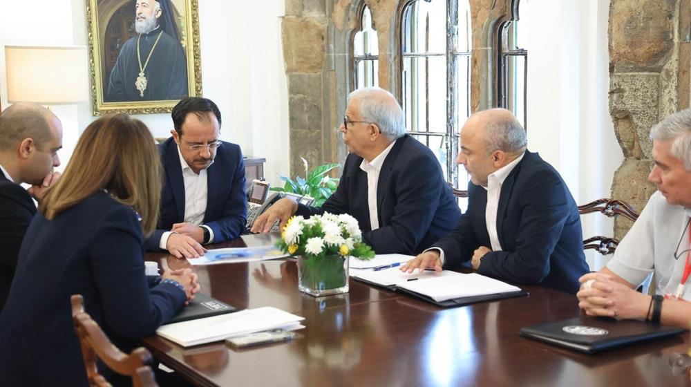 Νίκος Χριστοδουλίδης: Μήνυμα ευθύνης και συνέπειας η συμφωνία για τα Ταμεία Προνοίας τραπεζικών υπαλλήλων