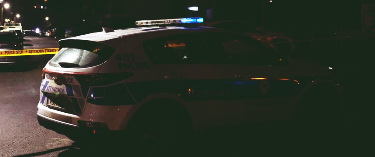 Χειροπέδες σε 21χρονο για τα σοβαρά επεισόδια στη Λεμεσό, καταζητείται άλλο ένα πρόσωπο