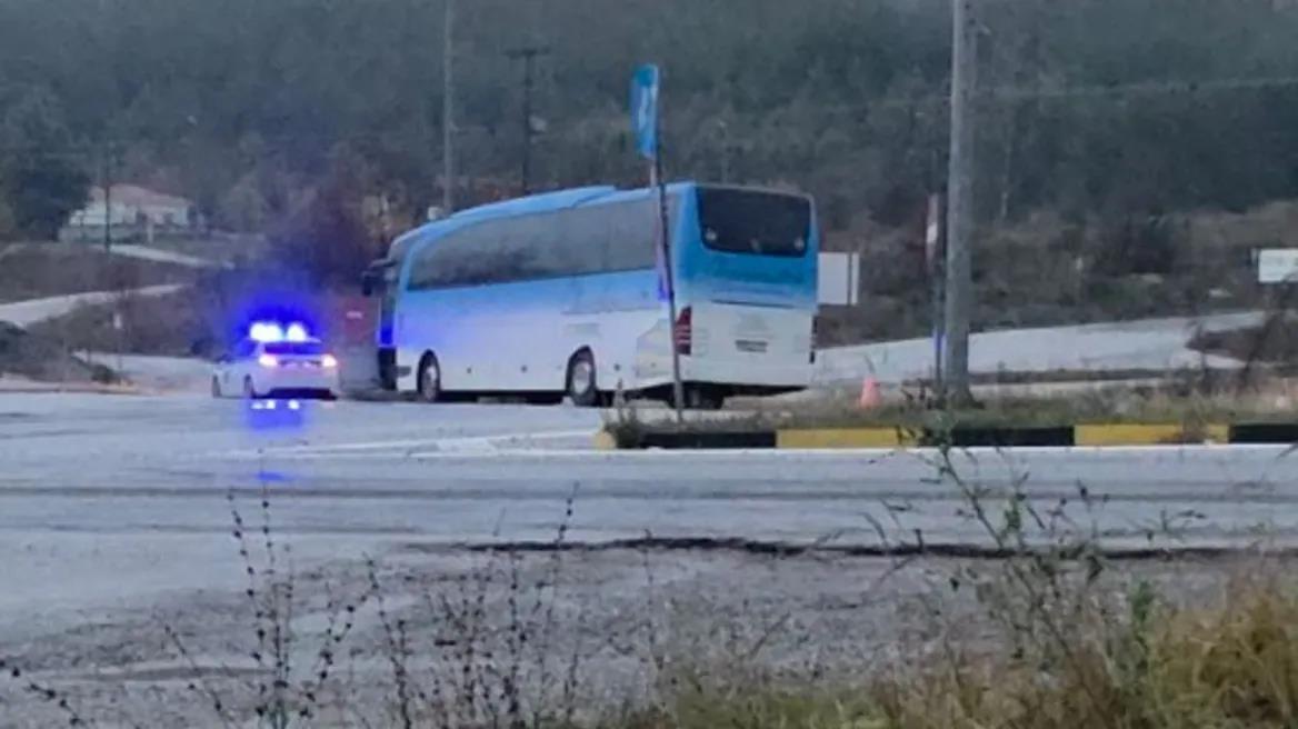 Νεκρός ο 56χρονος οδηγός λεωφορείου στη Πτολεμαΐδα που υπέστη ανακοπή-Επιβάτης ακινητοποίησε το όχημα