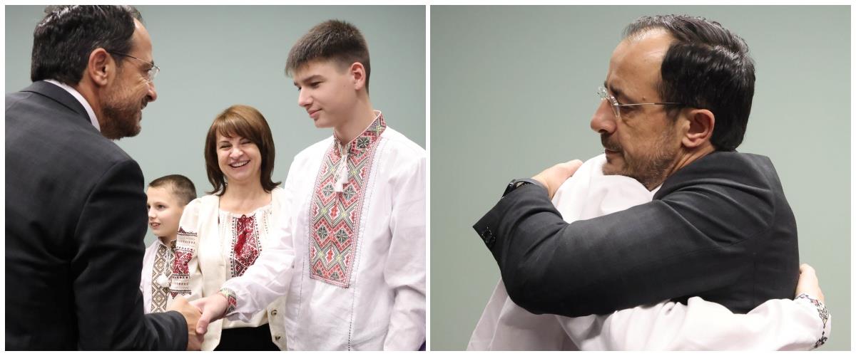 5341109407561887 collage