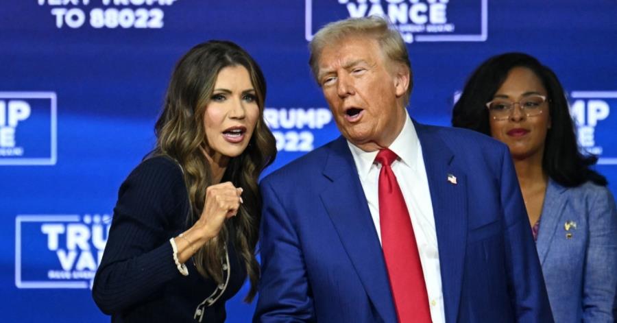 5341523300604461 trump-noem-mak1