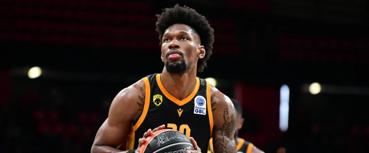 Αυτός είναι ο παίκτης της ΑΕΚ που... γλυκοκοιτάζει ο Παναθηναϊκός-Πόσο κοστίζει