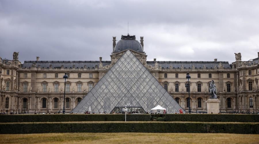 5343689516309146 louvro