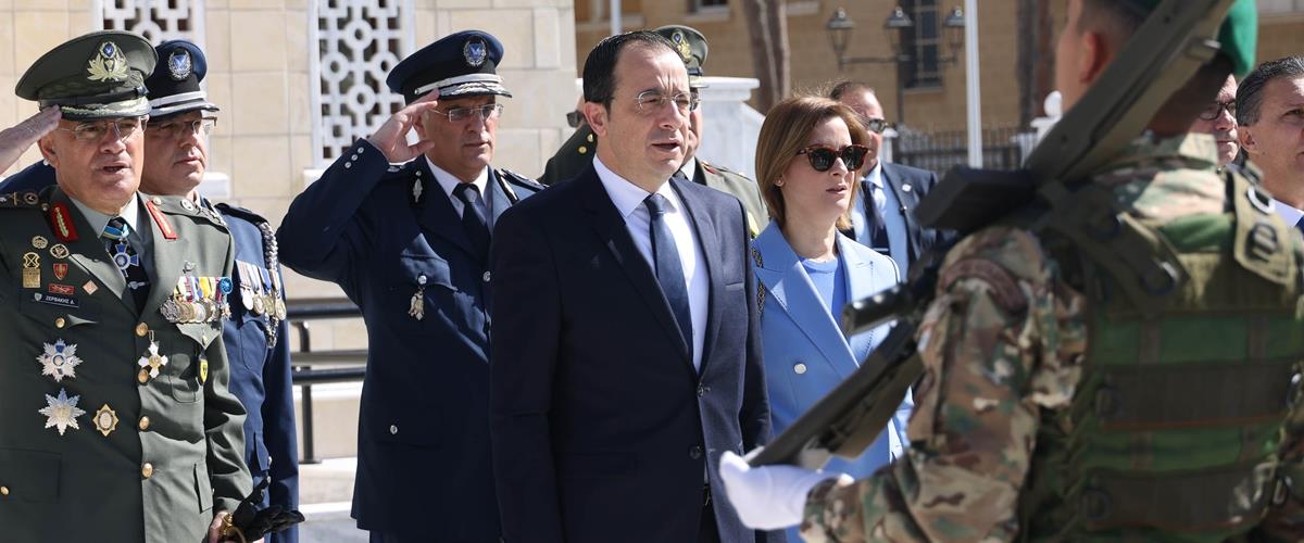 DOC.20230401.4763271.doxologia-proedros