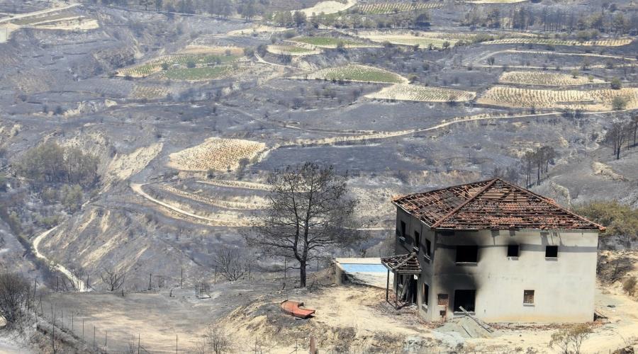 Για αγορά πυροσβεστικών οχημάτων για πυρόπληκτες Κοινότητες μέρος του έρανου της Εκκλησίας