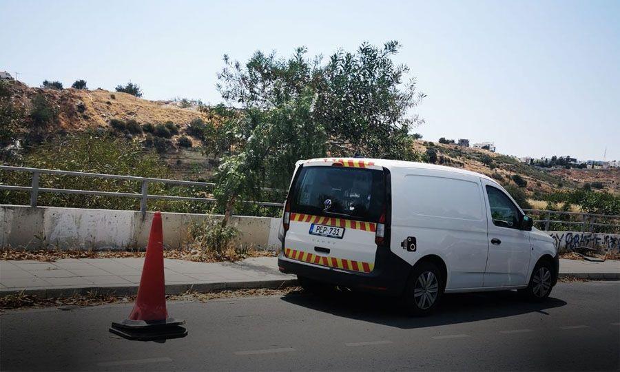 Πρόταση νόμου Παπαδούρη για τοποθέτηση φωτεινής επισήμανσης στα βαν των κινητών καμερών-Θα λειτουργεί κατά τους ελέγχους