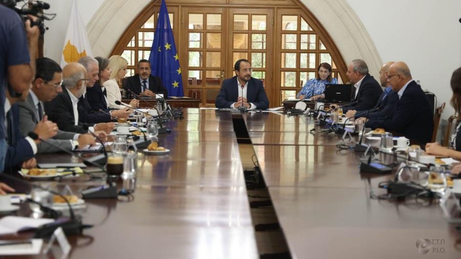 Βλέπει αρχηγούς κομμάτων ο Πρόεδρος Χριστοδουλίδης μετά την συνάντηση με Έρχιουρμαν και Ολγκίν