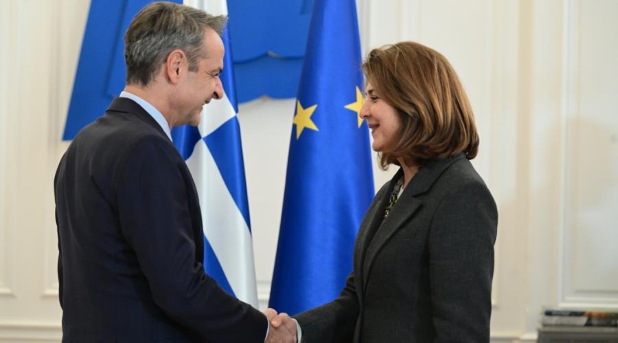 Την επόμενη άτυπη διευρυμένη για το Κυπριακό συζήτησαν Μητσοτάκης-Ολγκίν