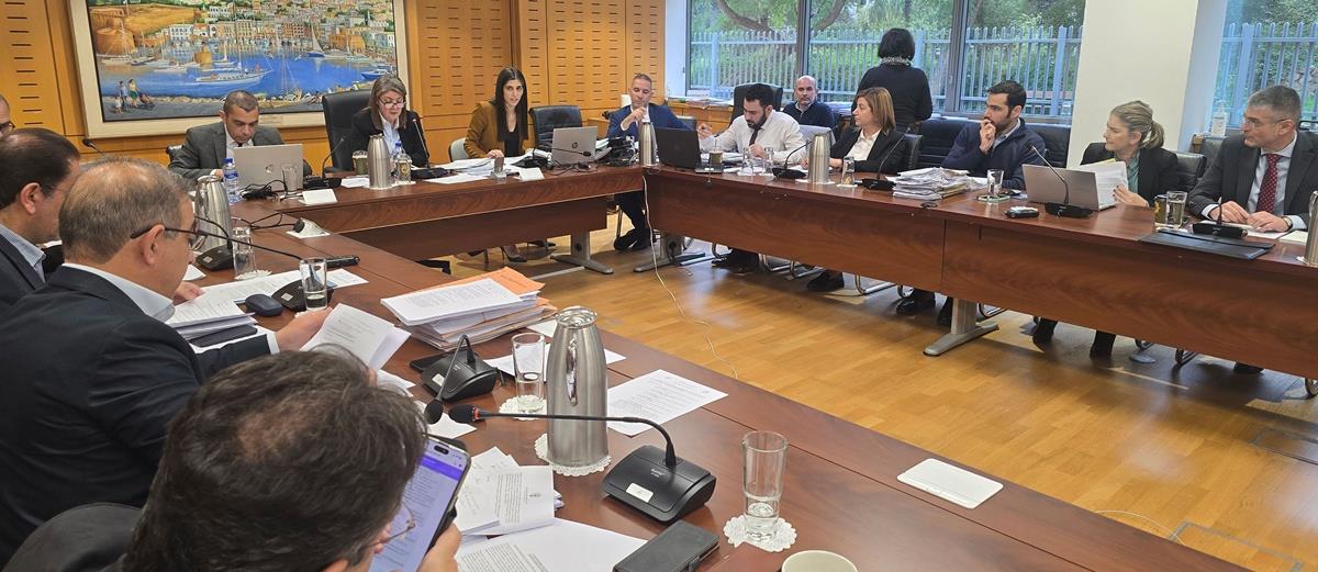 Κοινή θέση κομμάτων για αφαίρεση πρόνοιας για φορολόγηση των ταμείων πρόνοιας