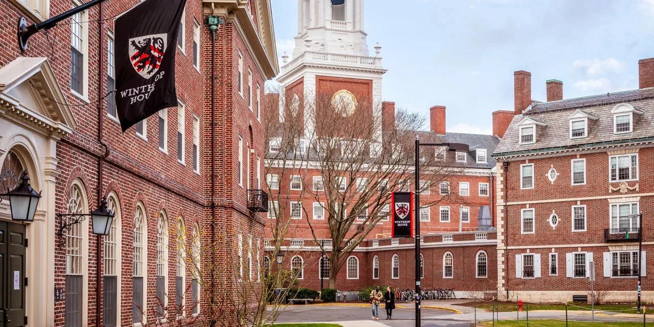 Φρίκη στο Χάρβαρντ-Ο πρώην διευθυντής του νεκροτομείου διακινούσε κεφάλια, εγκεφάλους, χέρια, δέρμα και πρόσωπα