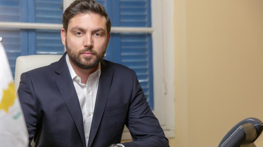 Βλέπει το Νικόλα Παπαδόπουλο για να προωθήσει την πρότασή του για ενοποίηση του κεντρώου χώρου ο Μιχάλης Γιακουμή