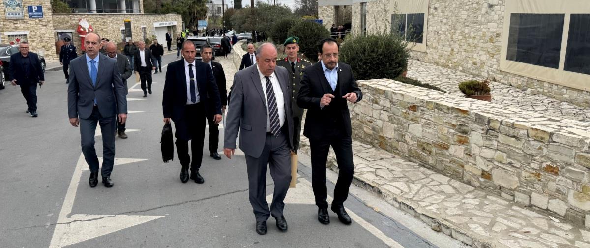 Απέρριψε τη λογική της επιλεκτικής συζήτησης θεμάτων για το Κυπριακό ο Χριστοδουλίδης-«Ας συζητήσουμε όλα τα κεφάλαια μαζί»