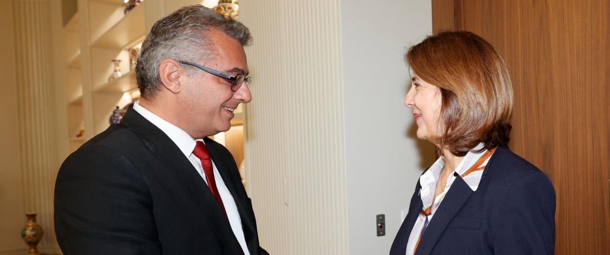 Ανυποχώρητος με τα δικαιώματα ασφάλειας, ισότητας και κυριαρχίας ο Ερχιουρμάν-Βλέπει κίνδυνο στις στρατιωτικές συμφωνίες της ΚΔ