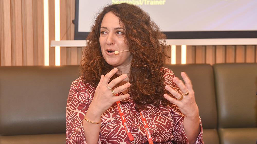 5357305324958362 Andrea Antoniou