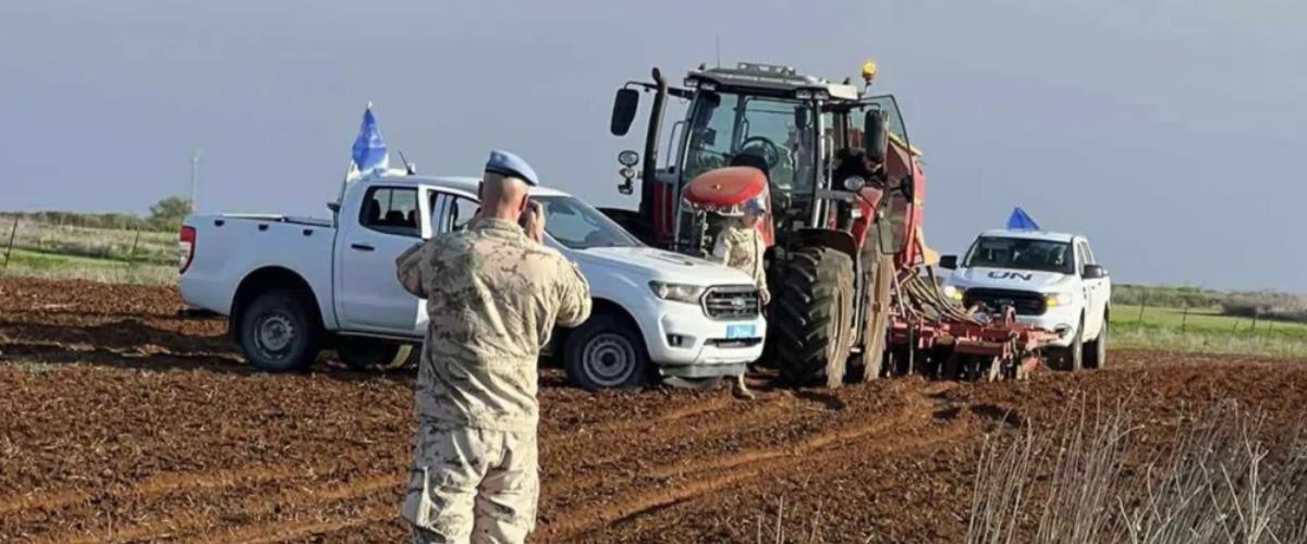 Σοβαρό περιστατικό στο Μάμμαρι-Οπλισμένοι Τούρκοι στρατιώτες και ψευδοαστυνομικοί επιτέθηκαν σε γεωργούς στη Νεκρή Ζώνη Σοβαρό περιστατικό στο Μάμμαρι-Οπλισμένοι Τούρκοι στρατιώτες και ψευδοαστυνομικοί επιτέθηκαν σε γεωργούς στη Νεκρή Ζώνη