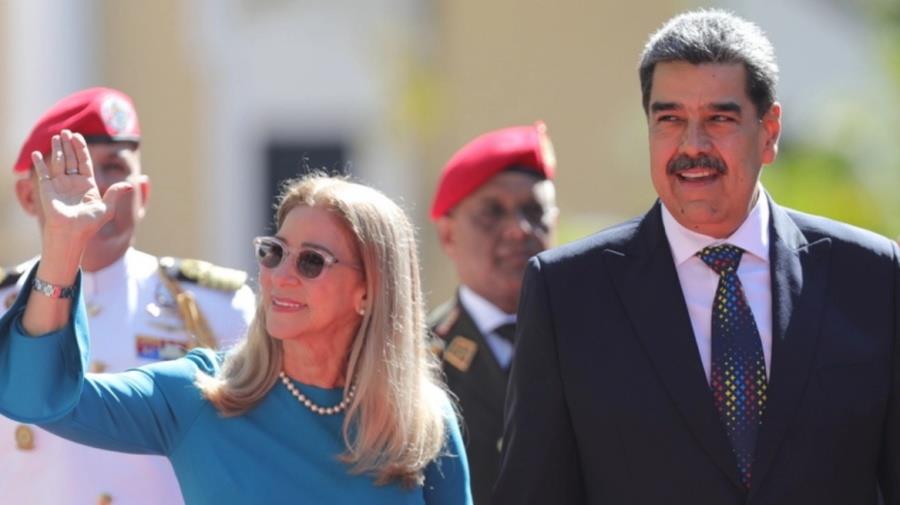 5369241907189352 cilia-flores  1 