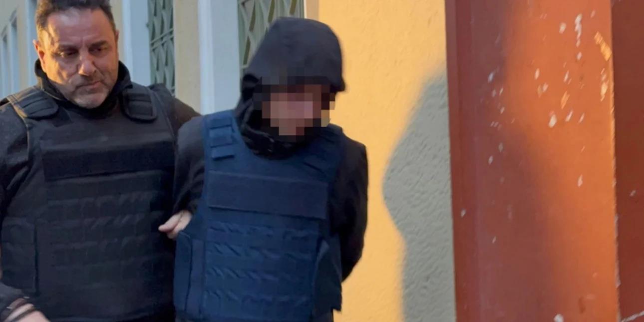 5372143567122231 image