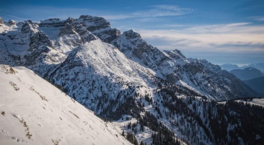 5373504403495368 italikes-alpeis