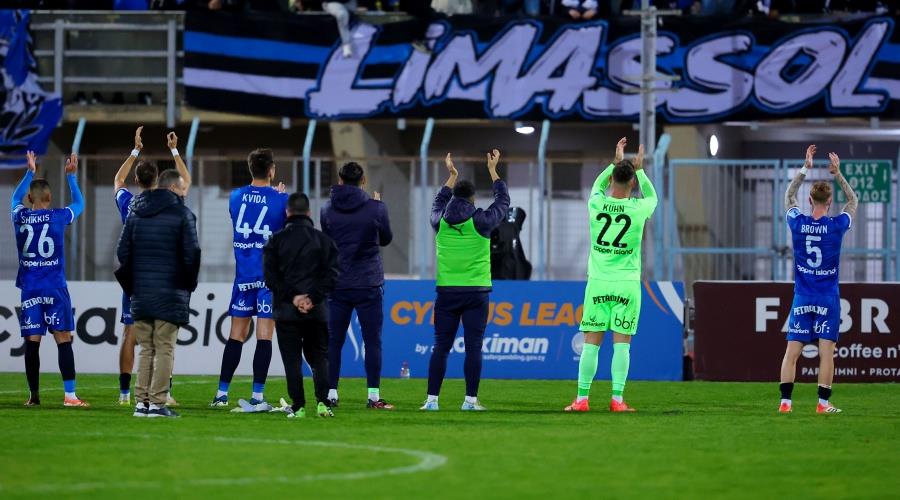 Κέρδισε και άνοιξε την ψαλίδα από την ΑΕΛ ο Απόλλωνας-Λύγισε την ΕΝΠ στο Παραλίμνι