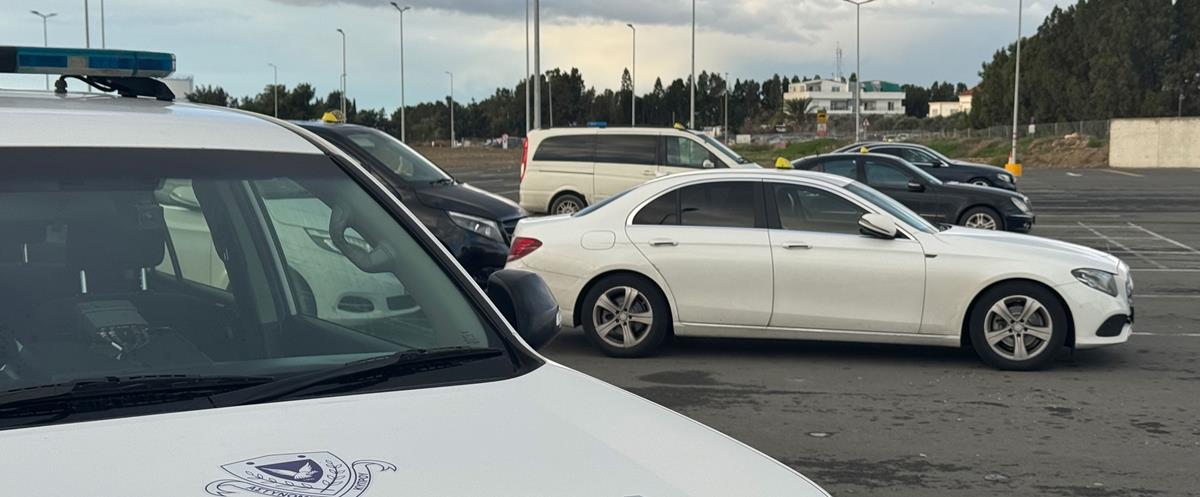 Διαμαρτυρήθηκαν οι οδηγοί ταξί για την ανεξέλεγκτη δράση των εφαρμογών και τα παράνομα αυτοκίνητα-Ζήτησαν παρέμβαση του κράτους