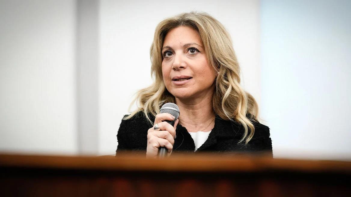 H Καρυστιανού εκτός Συλλόγου για τα Τέμπη με επίθεση κατά των συγγενών για τα οικονομικά-«Σιωπώ για να μη σας εκθέσω»