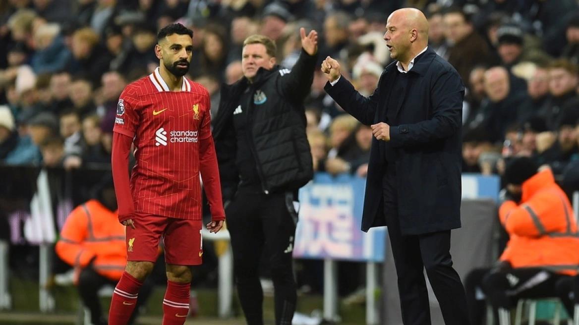 Άρνε Σλοτ για Σαλάχ: «Ακόμα και 15 επιθετικούς να είχα, θα ήθελα τον Μο πίσω»