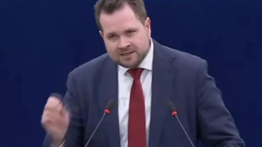 5381697343226142 capture 32