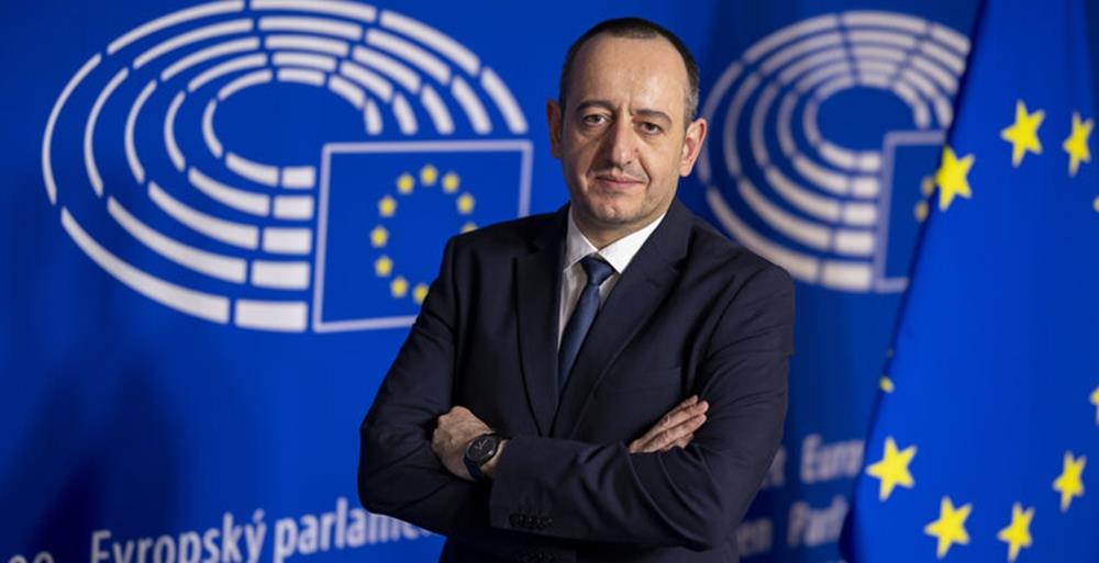 5384025905423148 cats