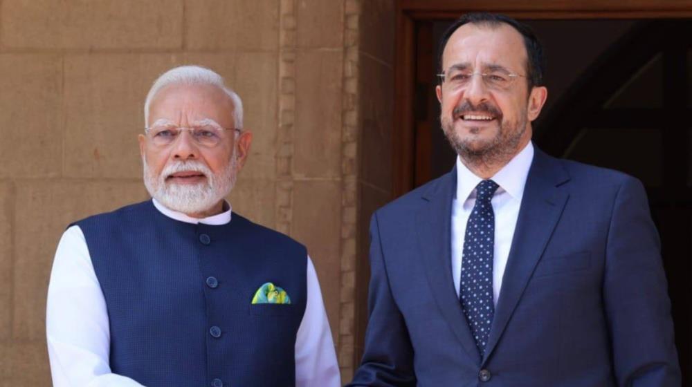 President to visit India in May, congratulates Modi on Republic Day