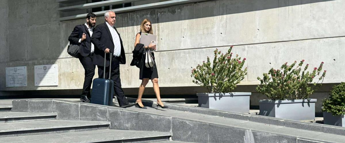 Στο ΕΔΑΔ η επόμενη μάχη για Βαρωσιώτου-«Αντικανονική και άκυρη» έκρινε τη συνεδρία για απόλυσή της η μειοψηφία