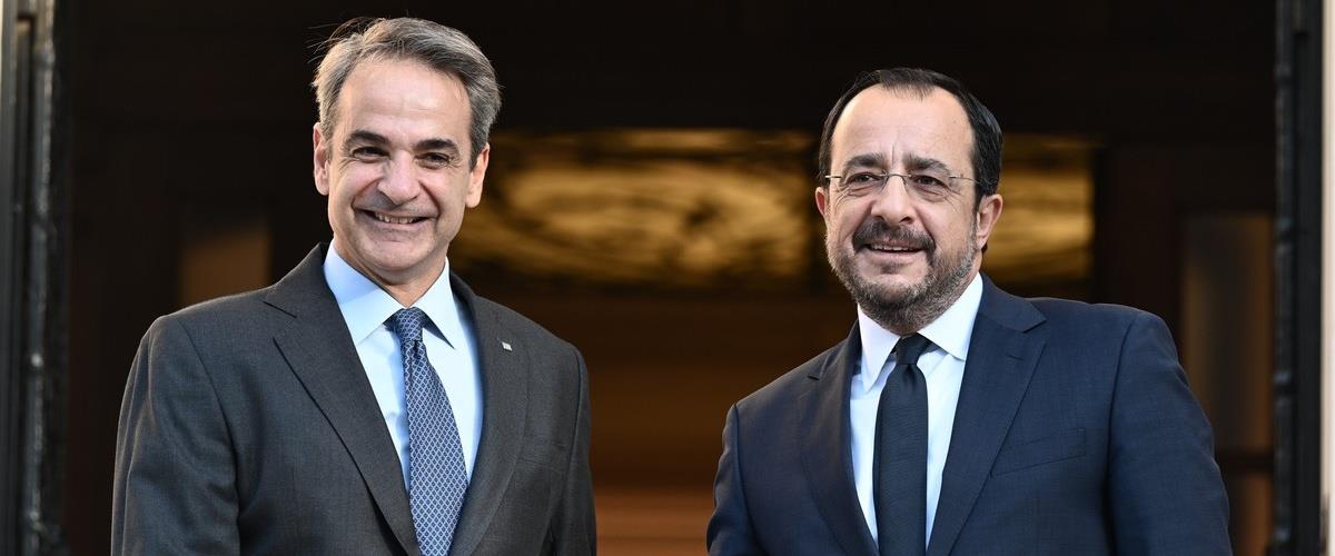 5401251695286555 μιτσο