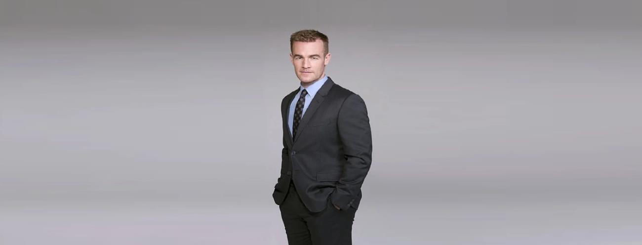 5402163099173872 JAMES VAN DER BEEK 1