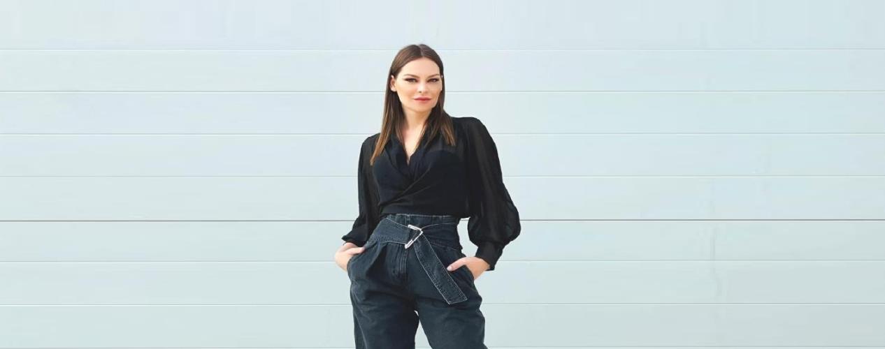 5402989101211124 ΥΒΟΝΝΗ ΜΠΟΣΝΙΑΚ 1