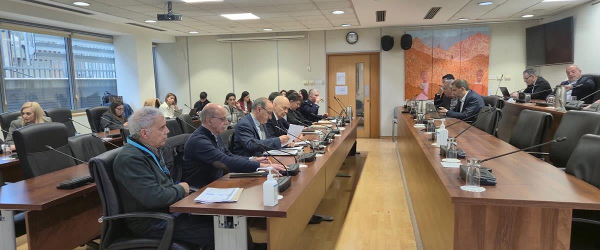 5407408868304678 epitropi metaforwn